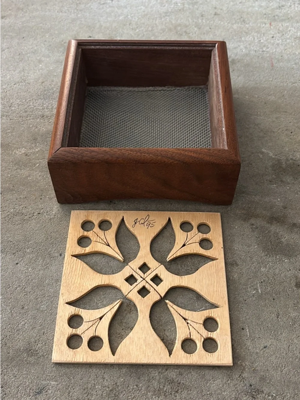 Handmade wood trinket box vintage